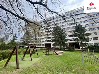 Prodej bytu 3+1 60 m2 Bílkova, Náchod