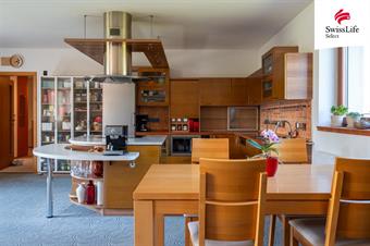 Prodej rodinného domu 236 m2, Příkazy