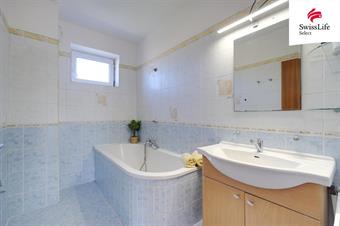 Prodej bytu 3+kk 74 m2 Ve žlíbku, Praha
