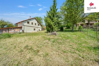 Prodej stavebního pozemku 857 m2 Benátky