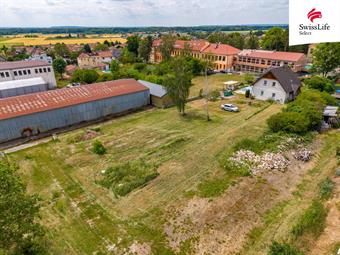 Prodej stavebního pozemku 2543 m2, Kly