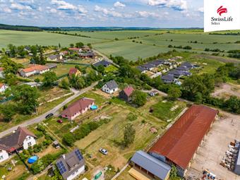 Prodej stavebního pozemku 2543 m2, Kly