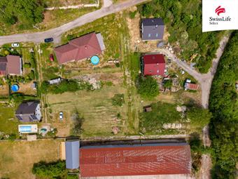 Prodej stavebního pozemku 2543 m2, Kly