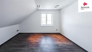 Prodej rodinného domu 211 m2, Ostrov