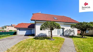 Prodej rodinného domu 211 m2, Ostrov