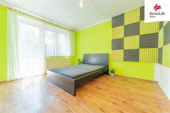 Prodej bytu 3+1 71 m2 Zahradní čtvrť, Nové Hrady