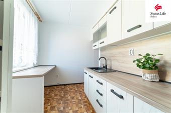 Prodej bytu 3+1 71 m2 Zahradní čtvrť, Nové Hrady