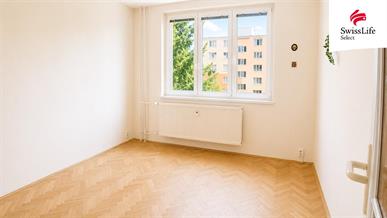 Prodej bytu 3+1 68 m2 U Koupaliště, Chodov