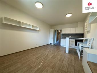 Pronájem bytu 2+kk 47 m2 Královopolská, Brno