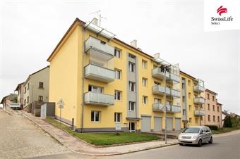 Prodej bytu 3+1 74 m2 B. Smetany, Třešť