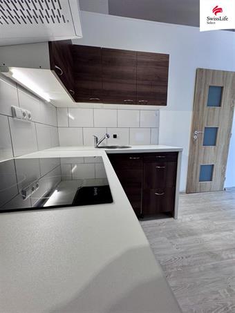 Pronájem bytu 2+kk 54 m2 nám. 8. května, Meziboří