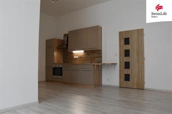 Pronájem bytu 2+kk 54 m2 nám. 8. května, Meziboří