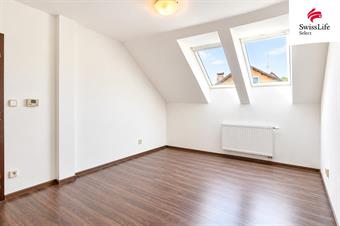 Pronájem bytu 2+kk 76 m2 V Hájku, Plzeň