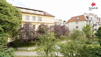 Prodej bytu 2+kk 43 m2 U Domu služeb, Praha