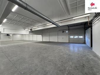 Pronájem skladového prostoru 924 m2 Stavební, Hradec Králové