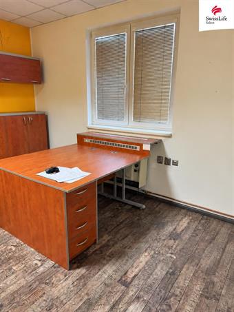 Pronájem skladového prostoru 924 m2 Stavební, Hradec Králové