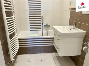 Pronájem bytu 3+1 81 m2 Na Občinách, Hradec Králové