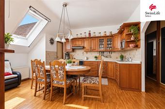 Prodej ubytovacího zařízení 1103 m2, Stradouň
